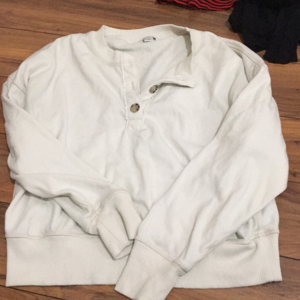 Sweatshirt